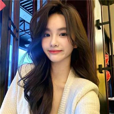 塞布丽娜·卡彭特:无厘头圣诞